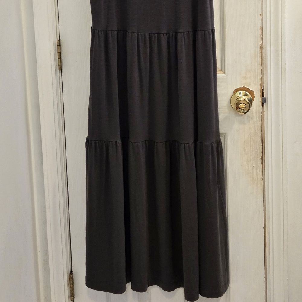 Zenana NWOT Tiered Midi Dress Large - Picture 6 of 9